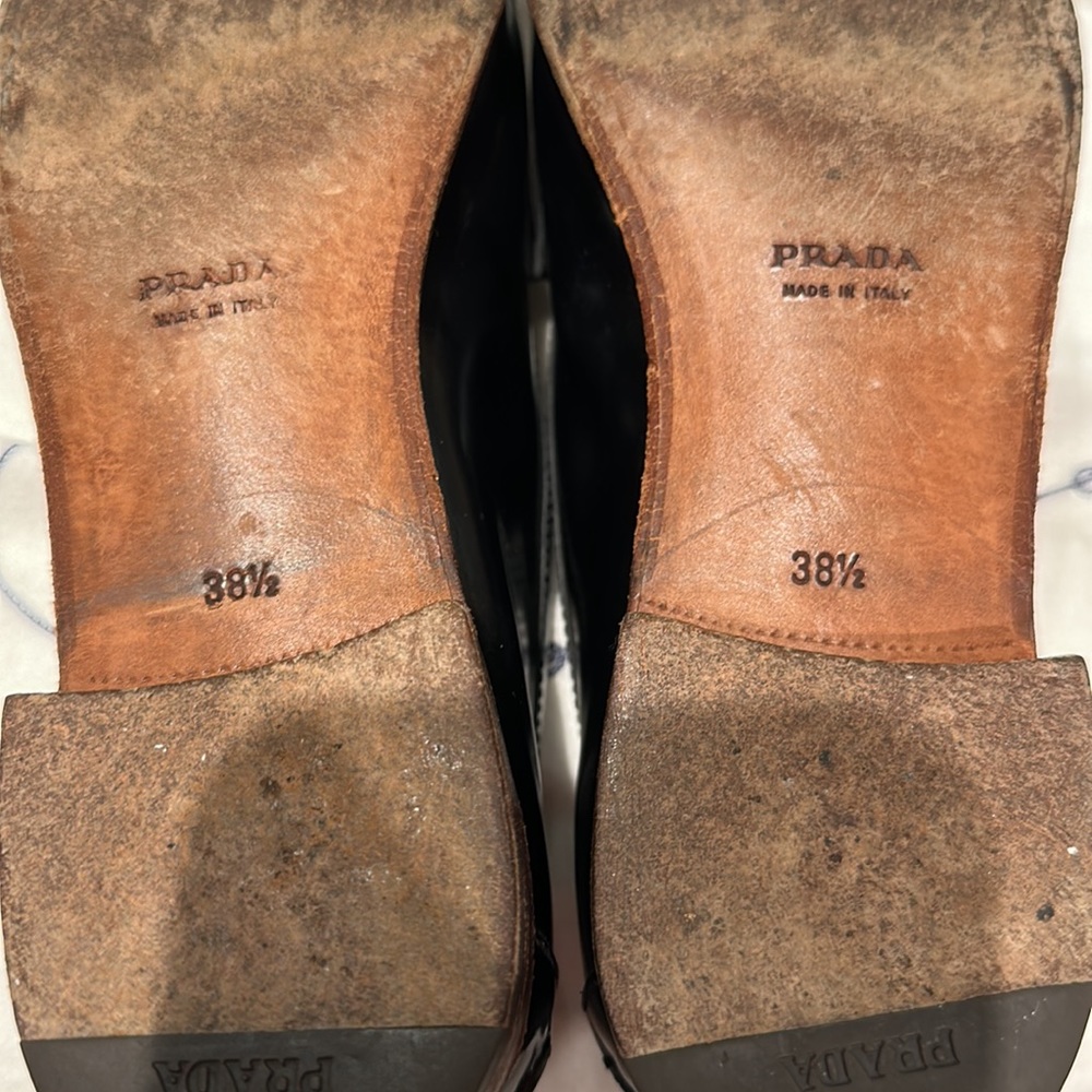 Prada Black Leather Loafers - Picture 5 of 7